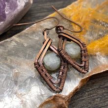 Load image into Gallery viewer, Labradorite Earrings